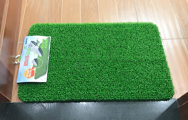 绿菱科技高端人造草脚垫